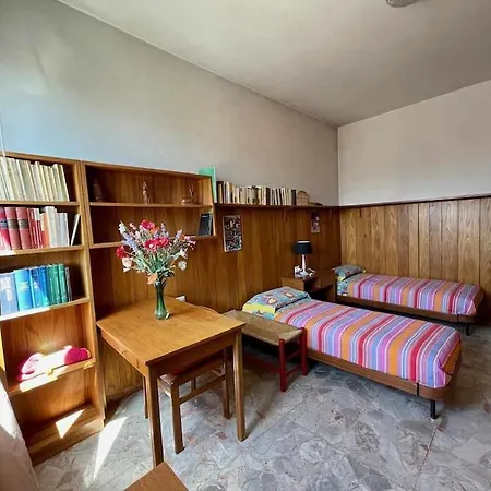 Apartament Careggi Gold Colors *