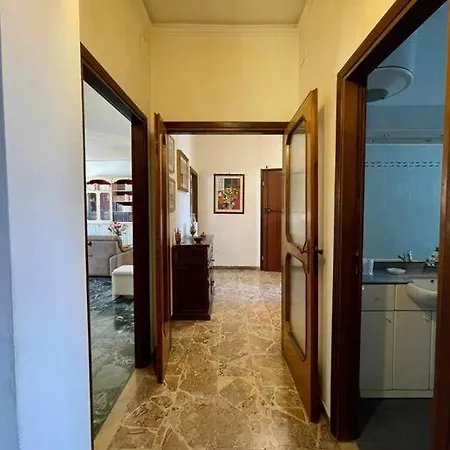 Apartment Careggi Gold Colors Florence
